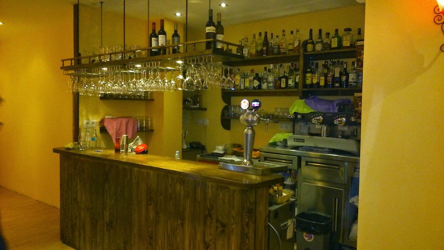 Reforma de un bar en Sitges, Barcelona - Reformas Locales Barcelona